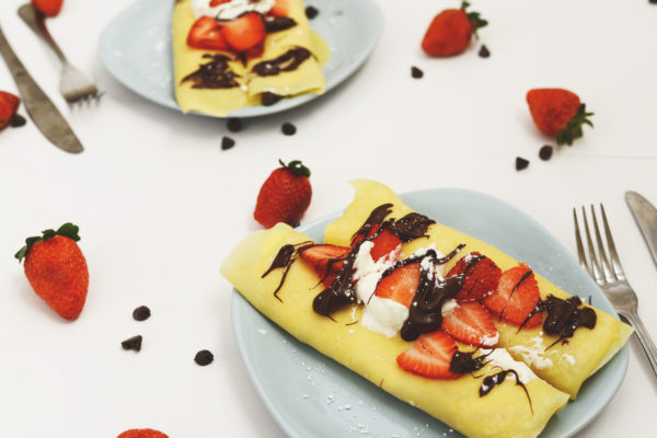 Strawberry Crepes with Homemade Whipped Cream Strawberry Crepes with Homemade Whipped Cream